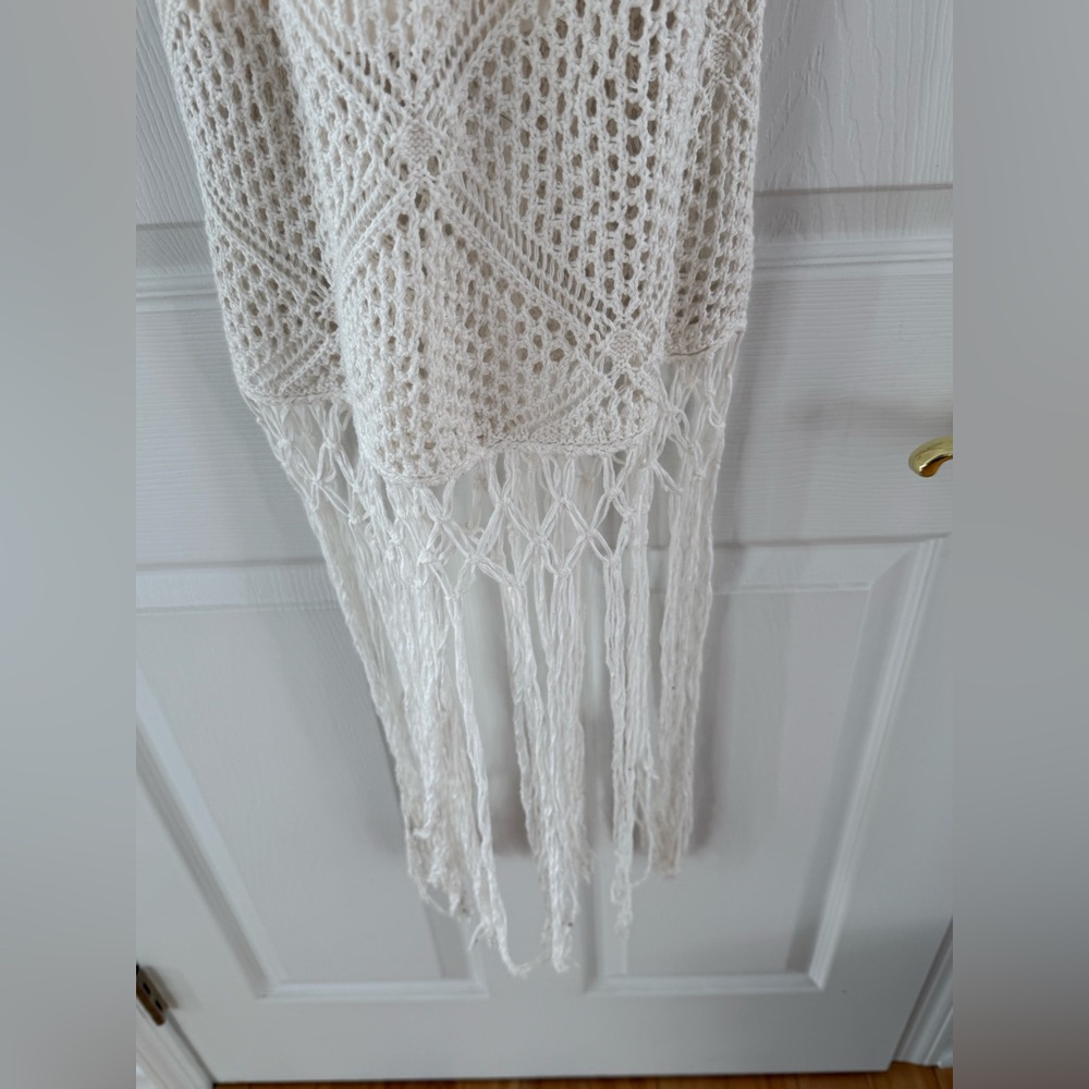 Abercrombie & Fitch Crochet-Style Fringe Mini Dress size m NWT - Picture 3 of 10